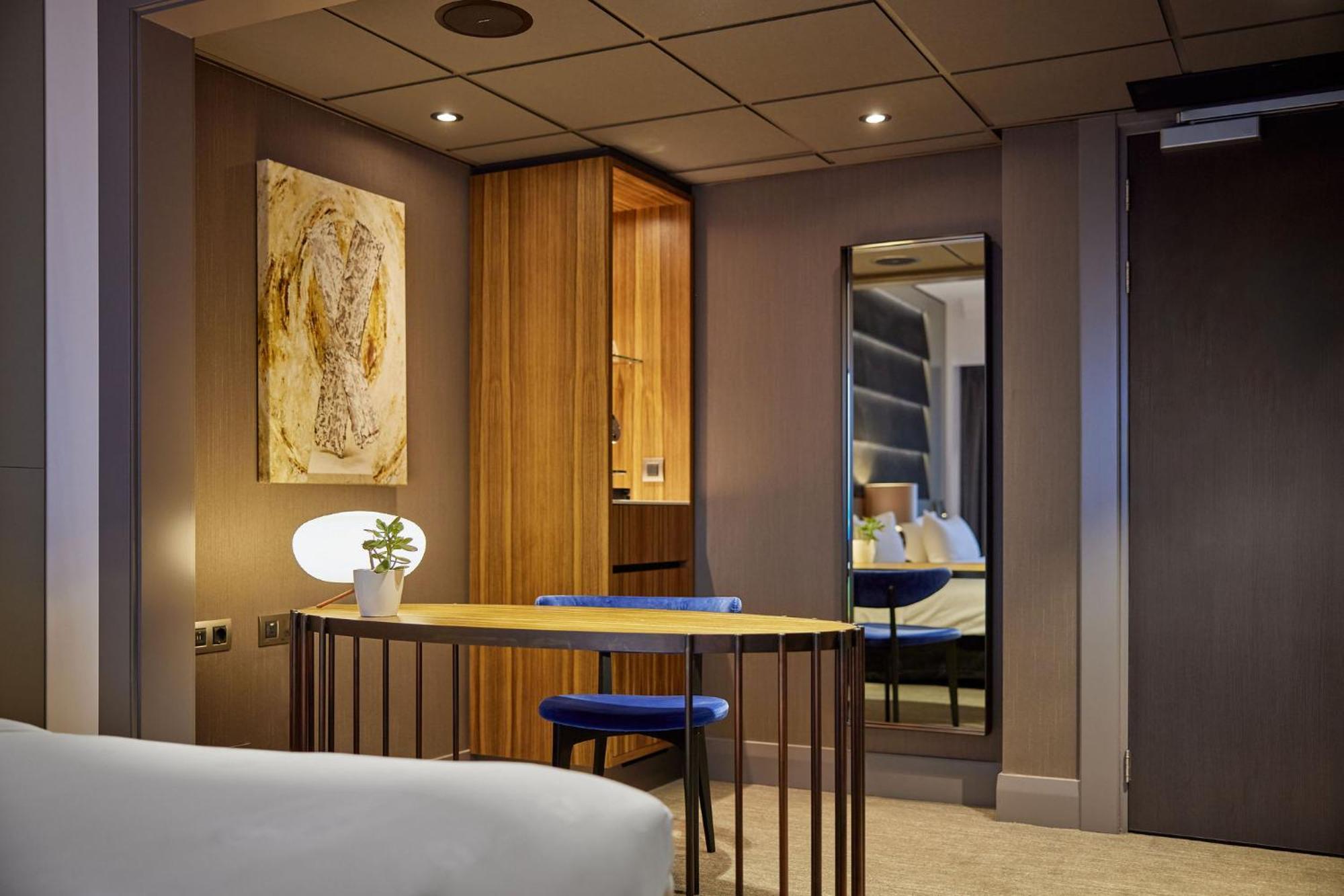 Okura – The Leading Of The World 5*